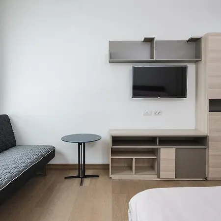 Bangkok Feliz Sukumvit69 Apartment ภายนอก รูปภาพ
