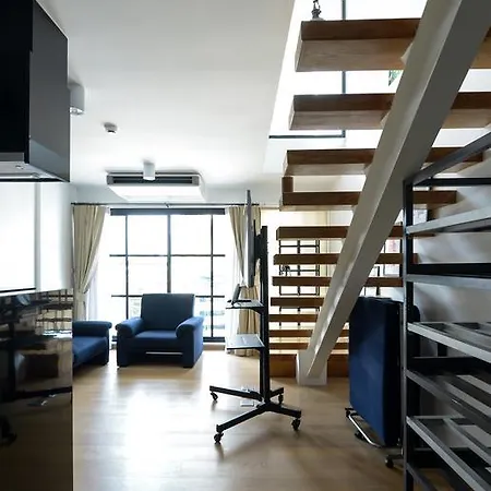 Bangkok Feliz Sukumvit69 Apartment ภายนอก รูปภาพ